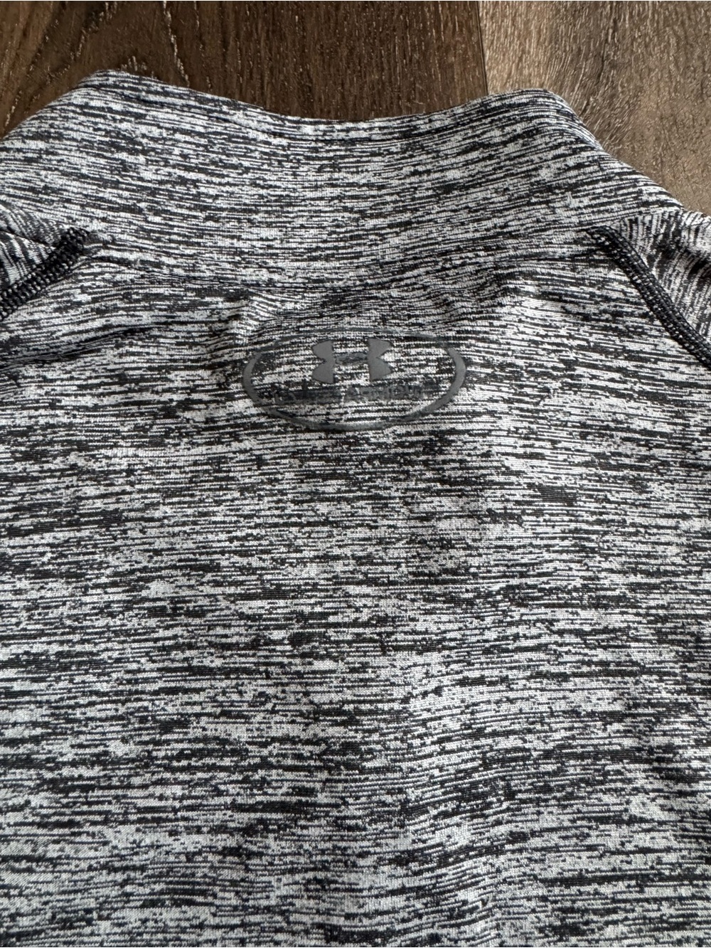 Under Armour Black and Gray Space-Dye Athletic Pullover Size XL - Picture 8 of 8